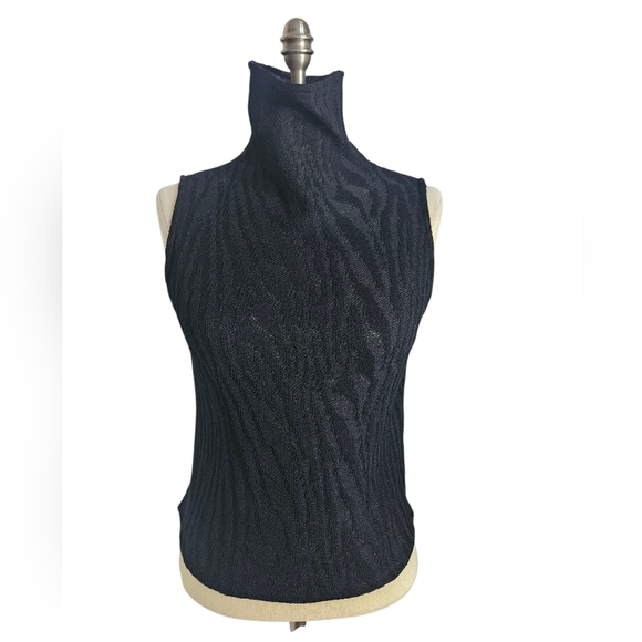 St. John Tops - ST. JOHN Sleeveless Zebra Black Knit Turtleneck | SZ M
